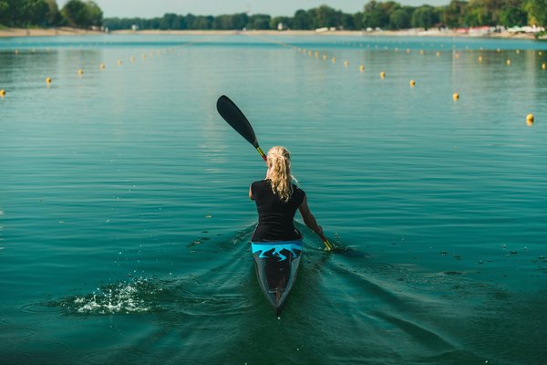 Quels sont les meilleurs endroits pour faire du kayak dans les fjords d'Alaska?